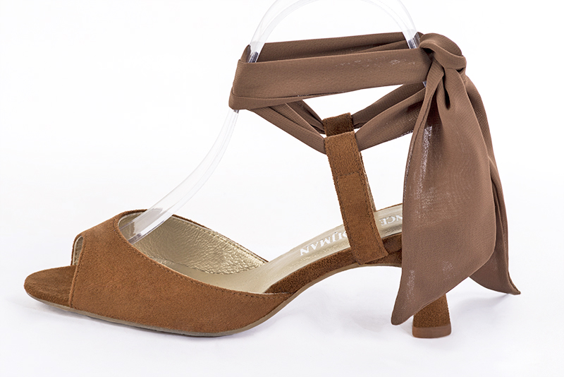 Caramel brown women's open back sandals, with a scarf around the ankle. Square toe. Medium spool heels. Profile view - Florence KOOIJMAN